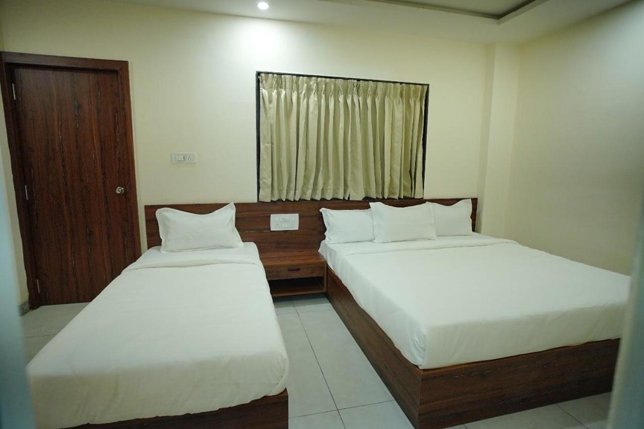 Super Townhouse Shivamogga Formerly Karthik Bhavan Εξωτερικό φωτογραφία