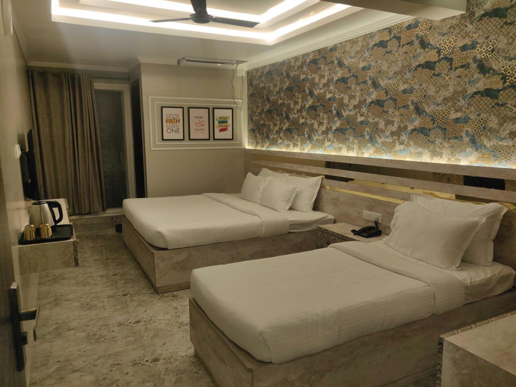Super Townhouse Shivamogga Formerly Karthik Bhavan Εξωτερικό φωτογραφία