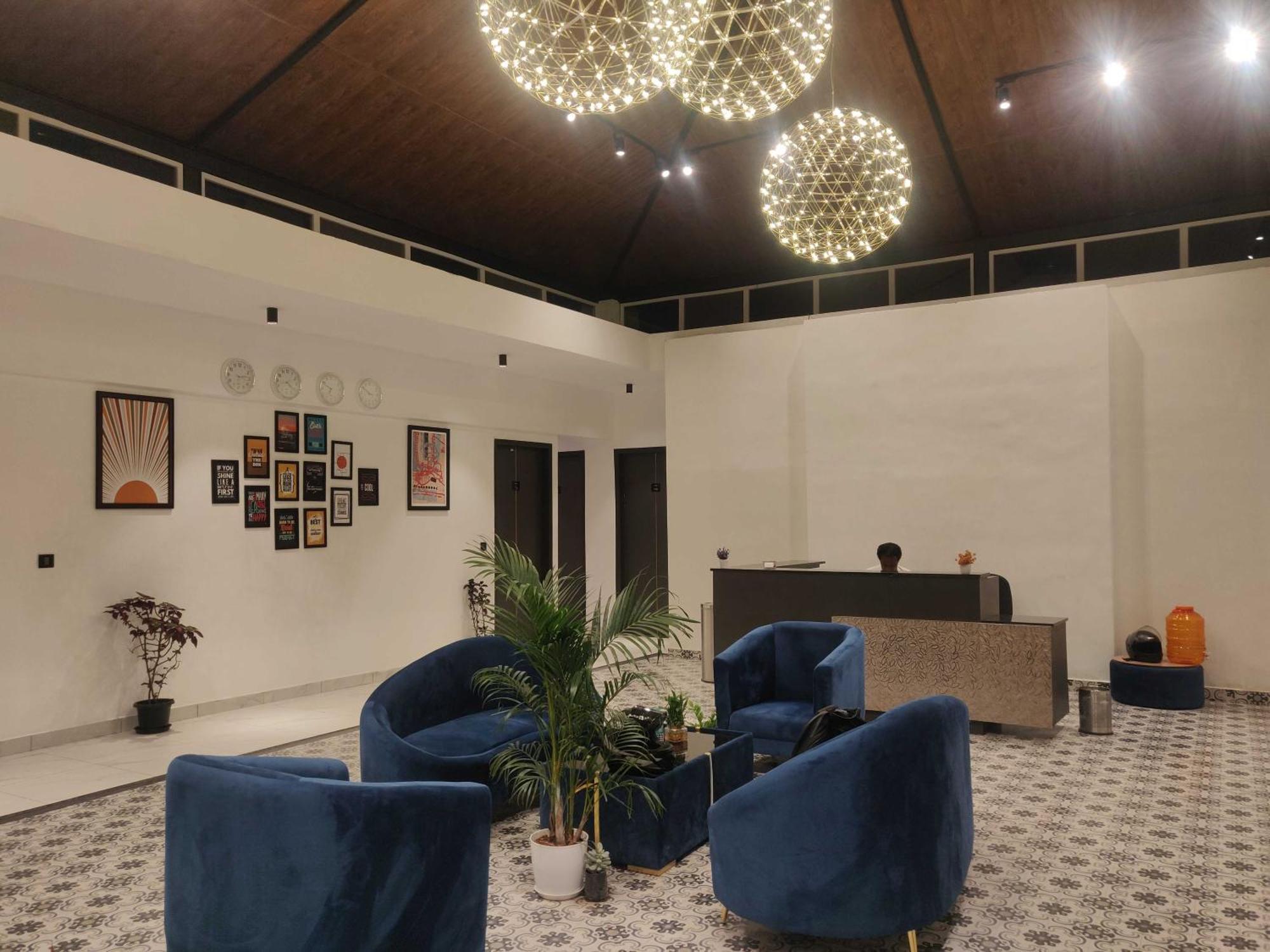 Super Townhouse Shivamogga Formerly Karthik Bhavan Εξωτερικό φωτογραφία